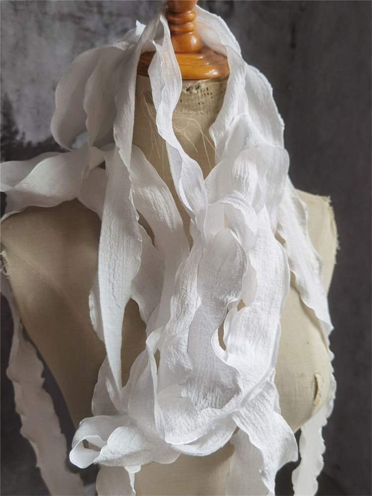 原创木乃伊缠身带花边 小波浪肌理垂顺装饰服装肌理设计师布料 - 图0