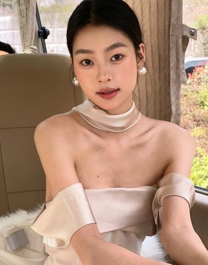 One-shoulder champagne satin bridesmaid dress niche high-end sister suit bridesmaid group bridesmaid skirt large size