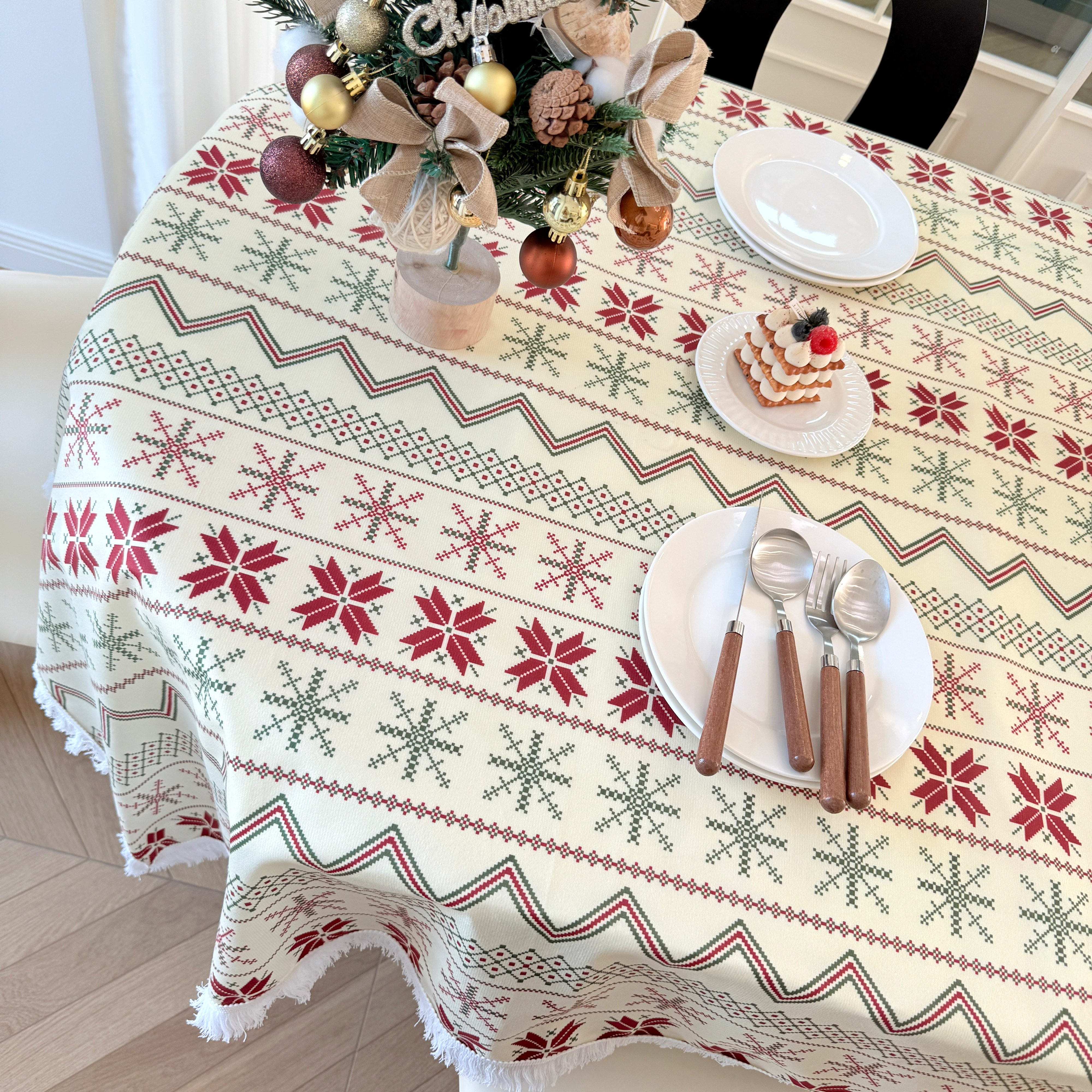 圣诞桌布格子花边绒布餐桌布正方形流苏茶几防尘布格纹桌布定制,淘宝优惠券,粉丝福利购,淘宝优惠卷