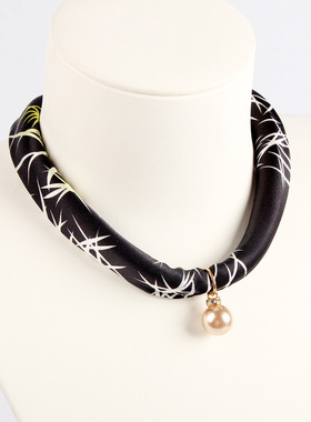 真丝磁吸扣项链女气质方巾两用