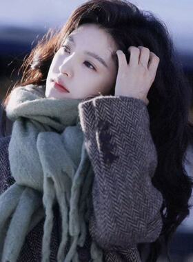 章若楠同款灰色围巾女2026新款冬季百搭氛围感马海毛保暖围脖披肩
