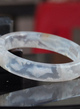 现货一物一图通透玛瑙手镯送女友