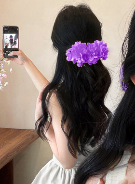 氛围感明媚黄色花朵盘发香蕉夹