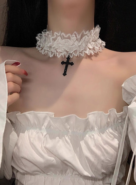 甜酷少女蕾丝十字架吊坠项圈