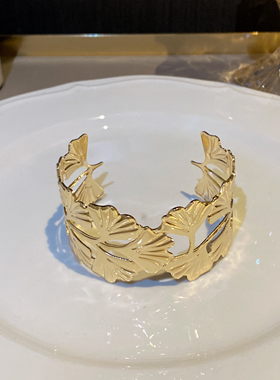 欧美镂空银杏叶手镯臂钏臂环轻奢