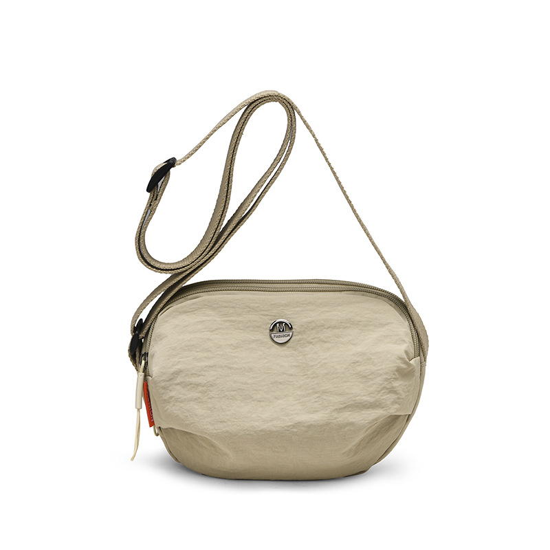 原宿简约防泼水手机包女生潮轻便单肩斜挎迷你小包新款百搭零钱包 - 图3