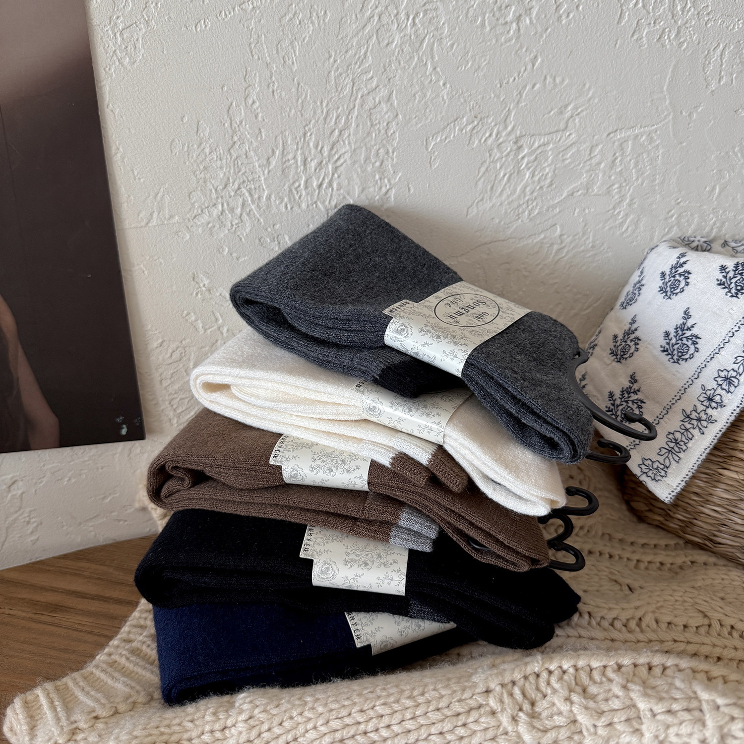 羊毛小腿袜子女藏蓝色显瘦长筒袜秋冬季保暖学院风高筒袜韩系堆堆,淘宝优惠券,粉丝福利购,淘宝优惠卷