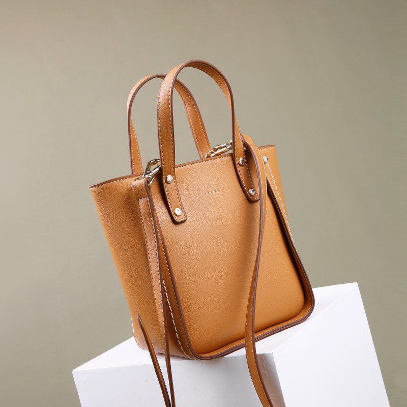 黑眼袋袋小ck 2020新款潮手提小包 黑眼袋袋箱包女士包袋