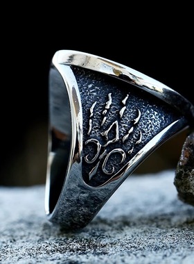 复古北欧维京凯尔特结狼头钛钢戒指个性朋克狼爪男士高级高感指环