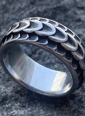 复古风个性龙纹龙鳞片男士钛钢戒指闭口大码霸气朋克单身潮流指环