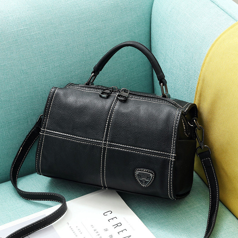 lk 2020年新款潮大容量软斜挎包包 lklouisklein箱包女士包袋