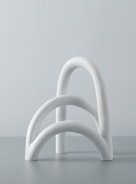 简约现代轻奢创意树脂拱形交错摆件样板房售楼处软装家居饰品抽象