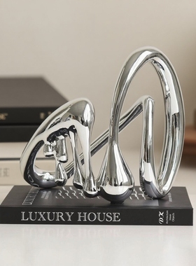 2025轻奢高级感电镀音符摆件酒柜电视柜玄关壁龛装饰品