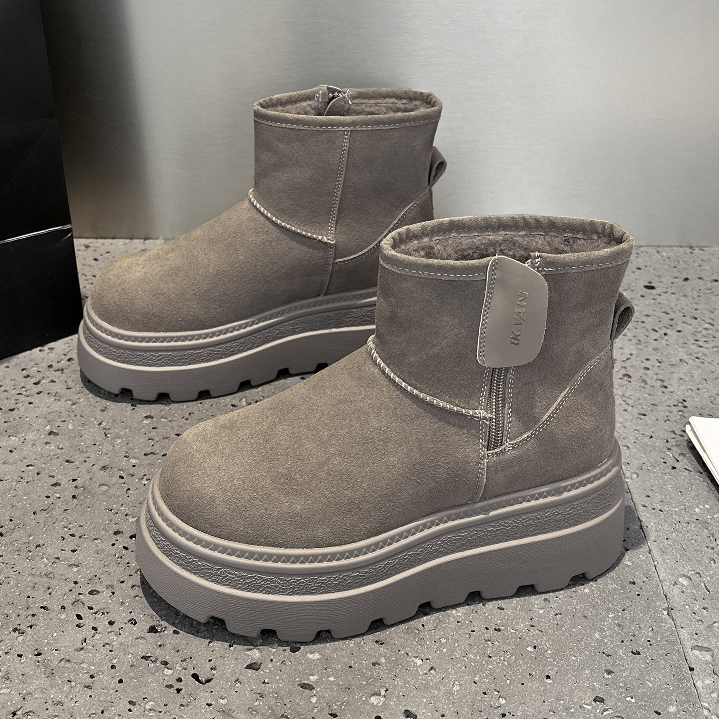 内增高灰色雪地靴女2025新款爆款冬季加绒加厚保暖厚底大棉鞋短靴,淘宝优惠券,粉丝福利购,淘宝优惠卷
