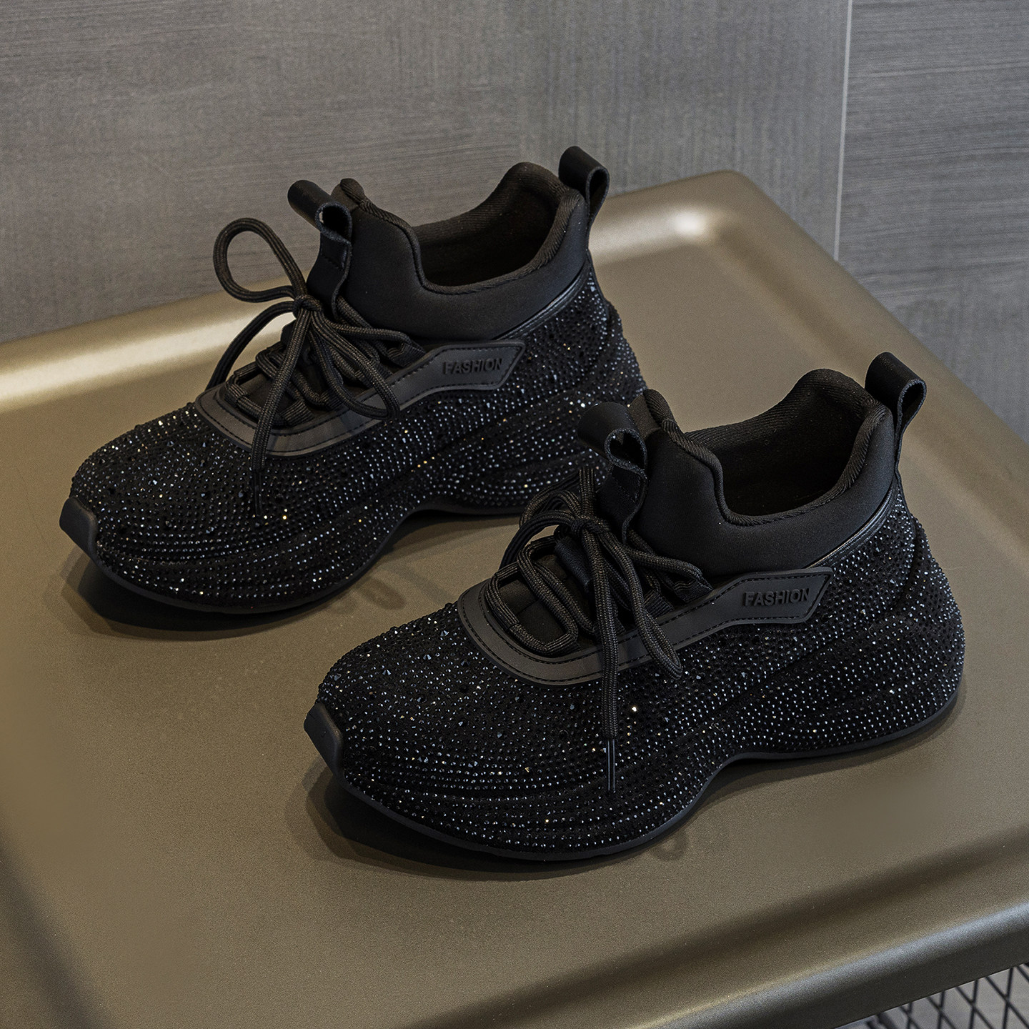 黑色满钻老爹鞋女2025秋季新款爆款显脚小厚底增高运动休闲阿甘鞋,淘宝优惠券,粉丝福利购,淘宝优惠卷