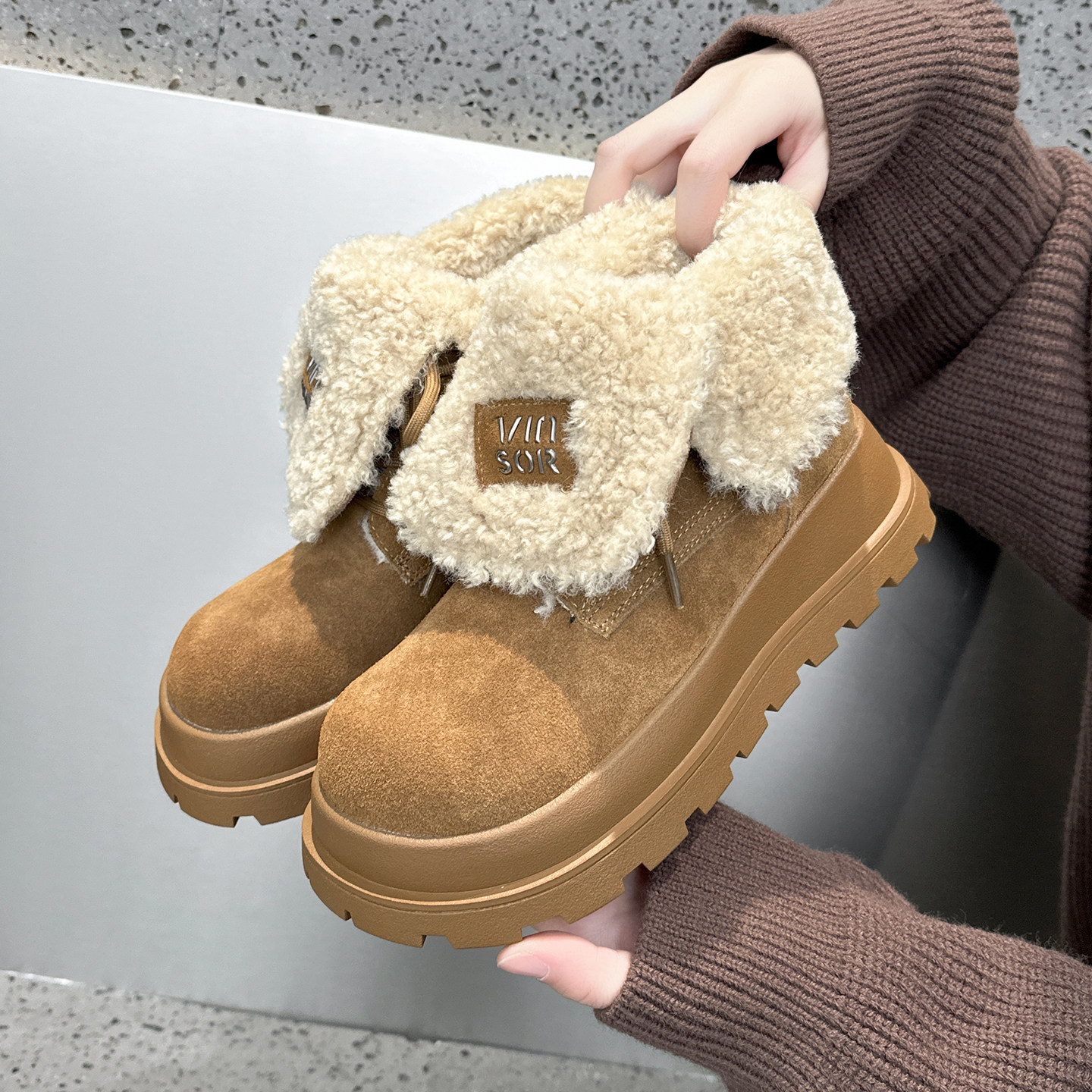 真皮翻领雪地靴女2025新款爆款冬季加绒棉鞋厚底增高两穿磨砂短靴,淘宝优惠券,粉丝福利购,淘宝优惠卷