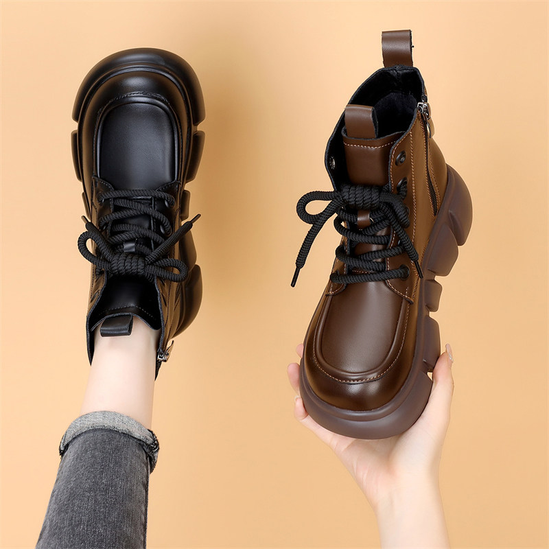 爆款马丁靴女英伦风2025春秋新款松糕厚底圆头增高黑色配裙子短靴,淘宝优惠券,粉丝福利购,淘宝优惠卷