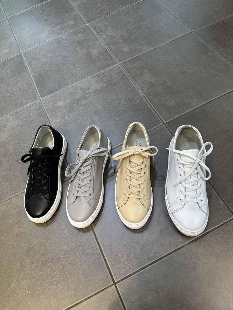 韩国真皮女鞋东大门2024春季休闲系带橡胶平底板鞋明星同款小白鞋