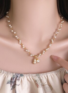 轻奢小众夸张珍珠项链2025新款颈链女配裙子高级感锁骨链母贝配饰