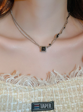 黑色锆石玉都遇锁骨链