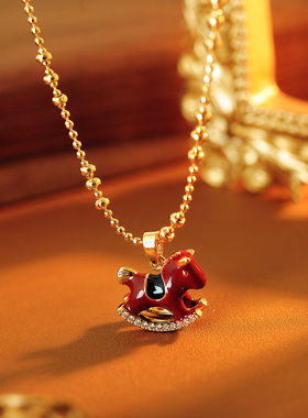 真金电镀红色滴油小马项链轻奢小众锁骨链百搭气质饰品女批发代发