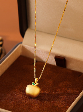 网络爆款苹果吊坠铜镀真金轻奢法式项链高级感简约百搭锁骨链饰品