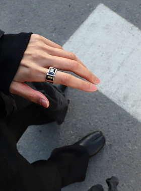 饰尚e族黑色锆石几何戒指女复古时尚重工开口指环ins创意食