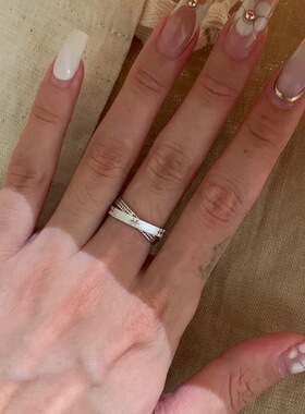 甜美简约交叉星星戒指女ins风小众设计感百搭叠戴开口指环食指戒