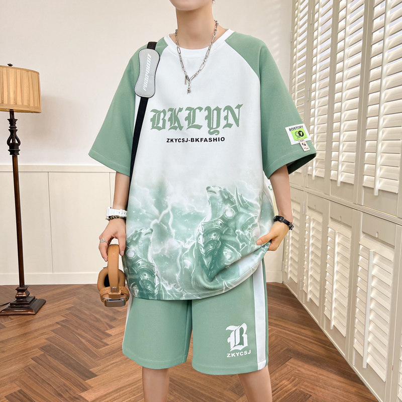 13初高中学生短袖t恤男孩12-15岁青少年潮流帅气14大童夏装套装16