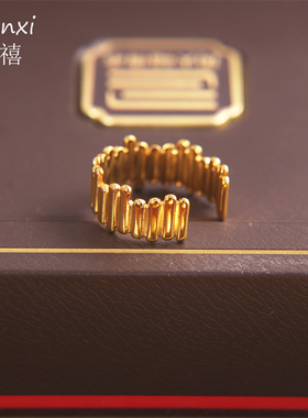 金色不规则设计感竖条纹戒指开口