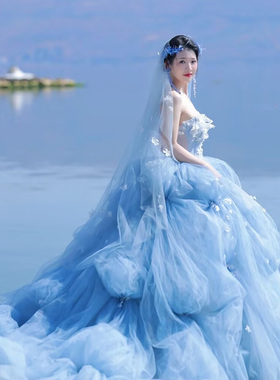 蓝色花神新娘头纱婚纱影楼拍照