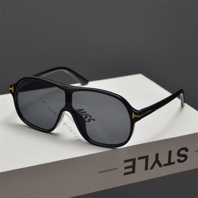 Anti-UV square retro men's and women's one-piece sunglasses