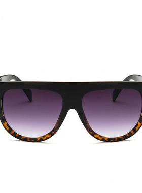 抖音网红街拍墨镜大框圆脸三角