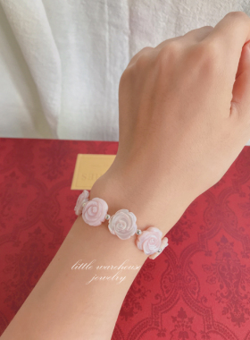 女粉蝶贝原创设计花开富贵