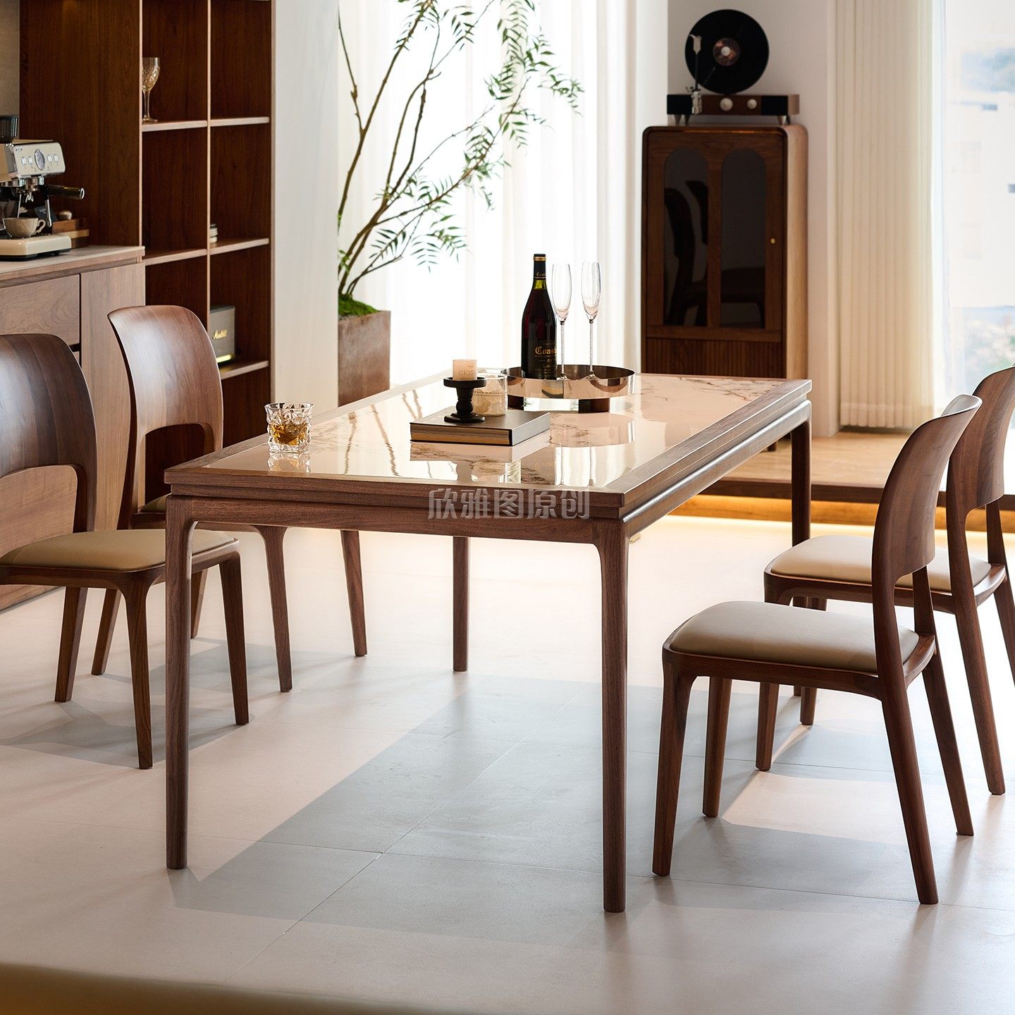 北美黑胡桃木餐桌2025新款家用高端实木岩板饭桌高级感餐桌椅组合,淘宝优惠券,粉丝福利购,淘宝优惠卷