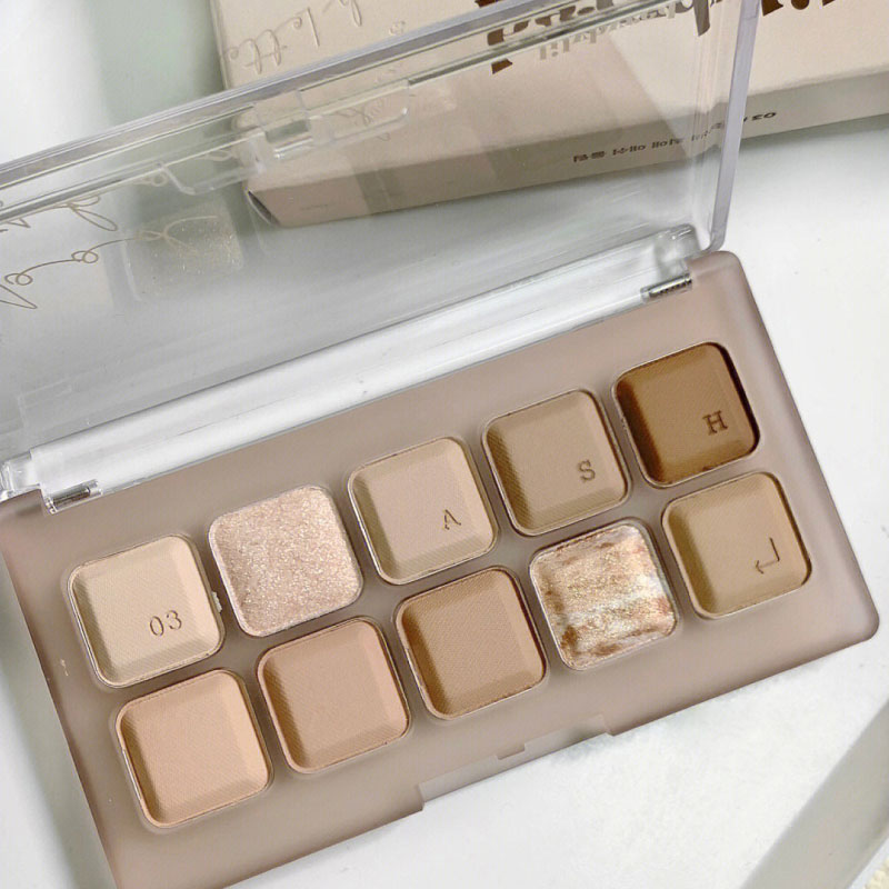 清仓！lilybyred眼影小键盘十色灰棕奶咖色拿捏了03秋冬大地色,淘宝优惠券,粉丝福利购,淘宝优惠卷