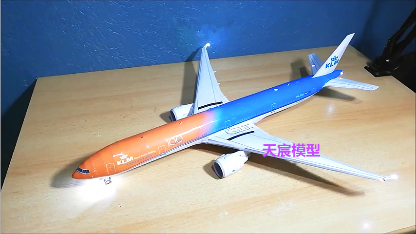 1:120 DIY手工拼装立体纸模型波音777荷兰航空橙色骄傲客飞机折纸,淘宝优惠券,粉丝福利购,淘宝优惠卷