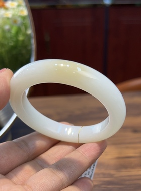 新疆直发正品和田玉羊脂白玉手镯天然玉石糖白镯子浅黄糖飘花54.5