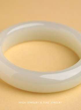 珠宫手镯羊脂白玉和田玉细腻