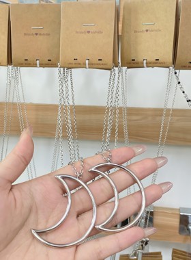 bm项链镂空月亮银色正品代购