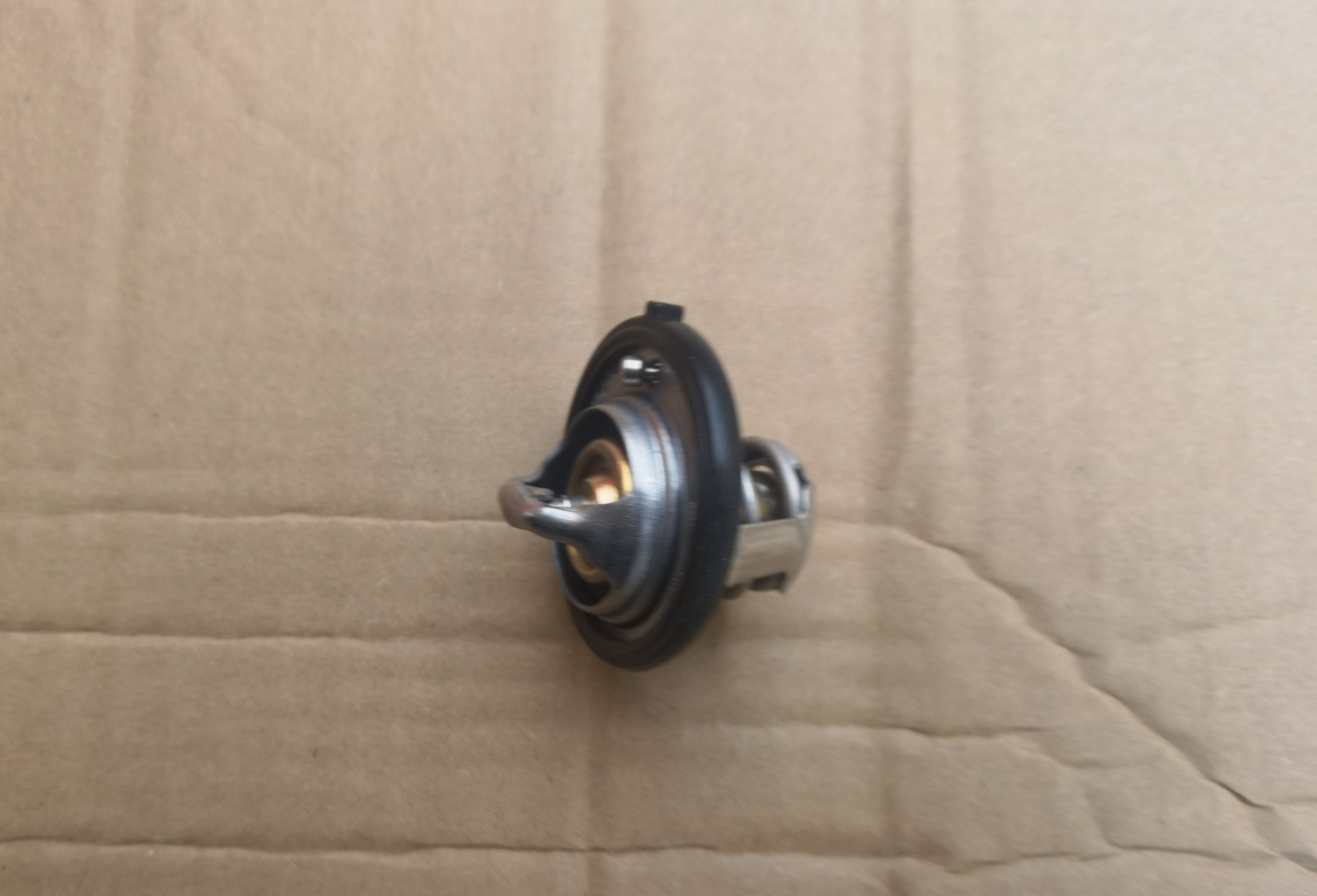 适用别克凯越雪佛兰科鲁兹节温器总成五菱宝骏经典L2B发动机天博 - 图0