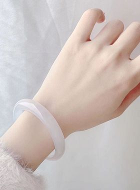 白玉髓荔枝冻冰种少女