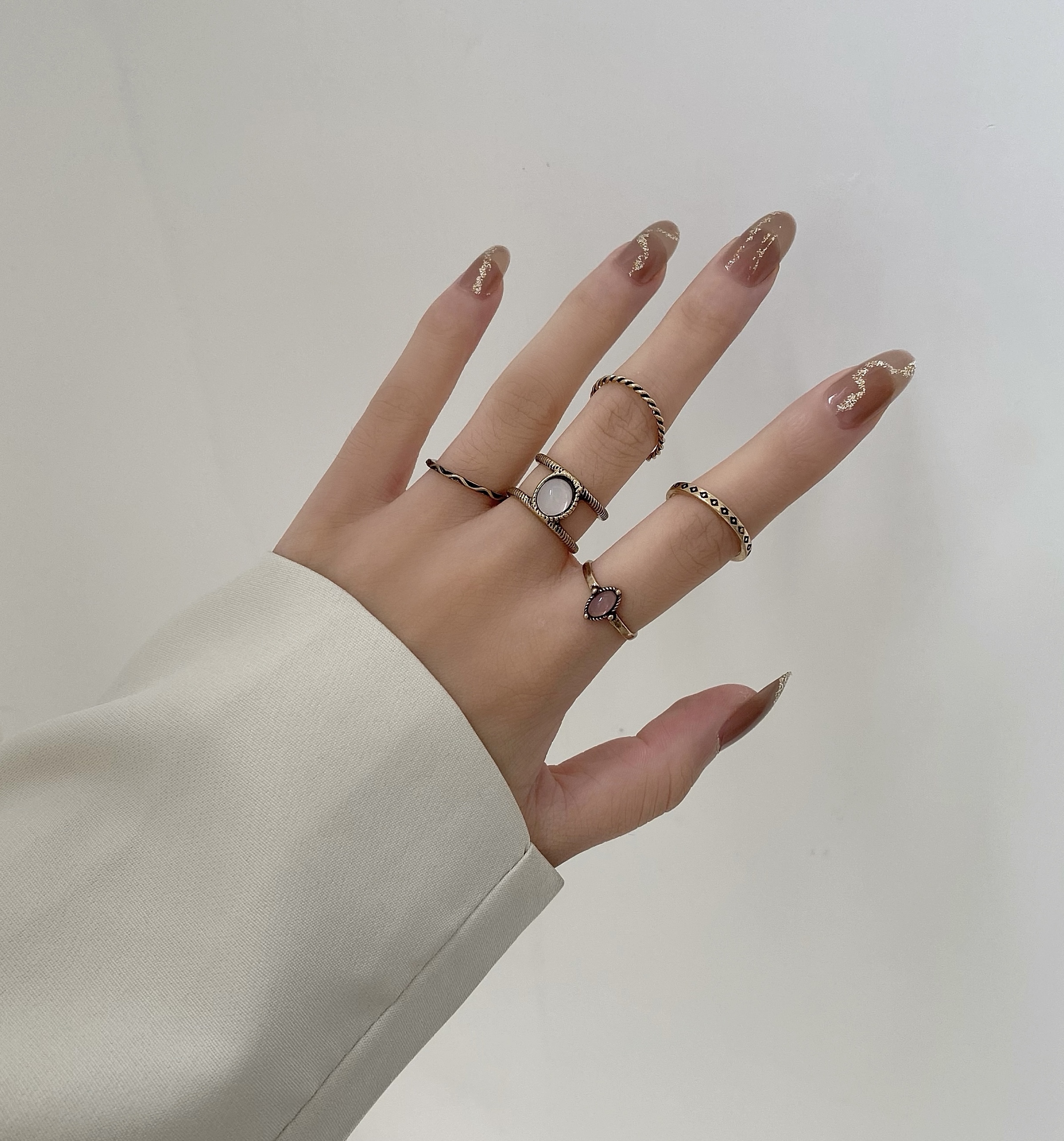 爱在黎明破晓前 复古轻奢玉石感做旧简约气质小众戒指女 - 图1