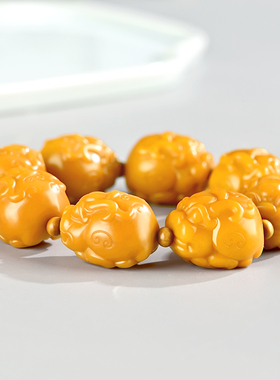 新疆和田玉黄沁貔貅手串