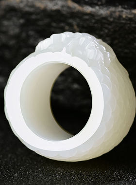 和田玉龙头扳指男女款