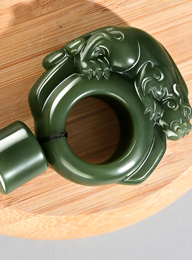 手把件新疆和田玉貔貅指环