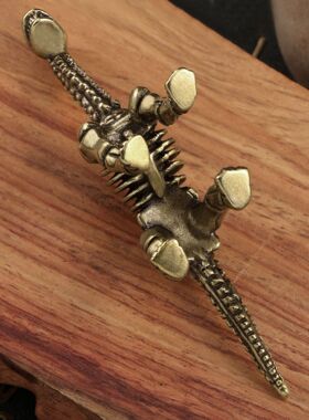 仿古侏罗纪恐龙化石腕龙黄铜摆件实心铜创意恐龙骨架茶宠车宠