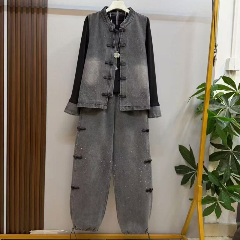 胖妹妹大码春季新款新中式牛仔三件套女盘扣马甲打底衫裤子套装潮,淘宝优惠券,粉丝福利购,淘宝优惠卷