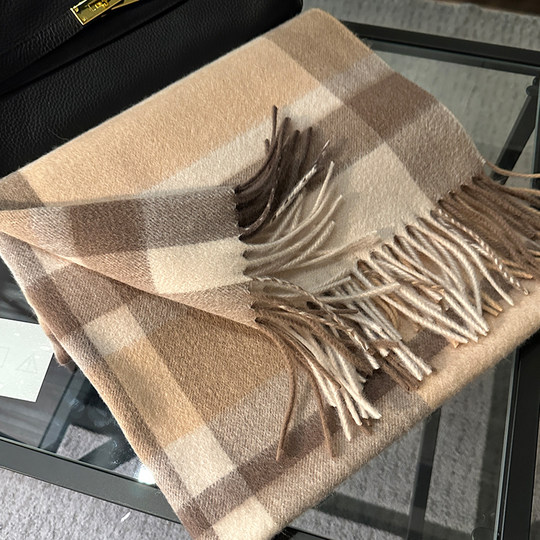 Large version~British plaid 100% pure wool scarf
