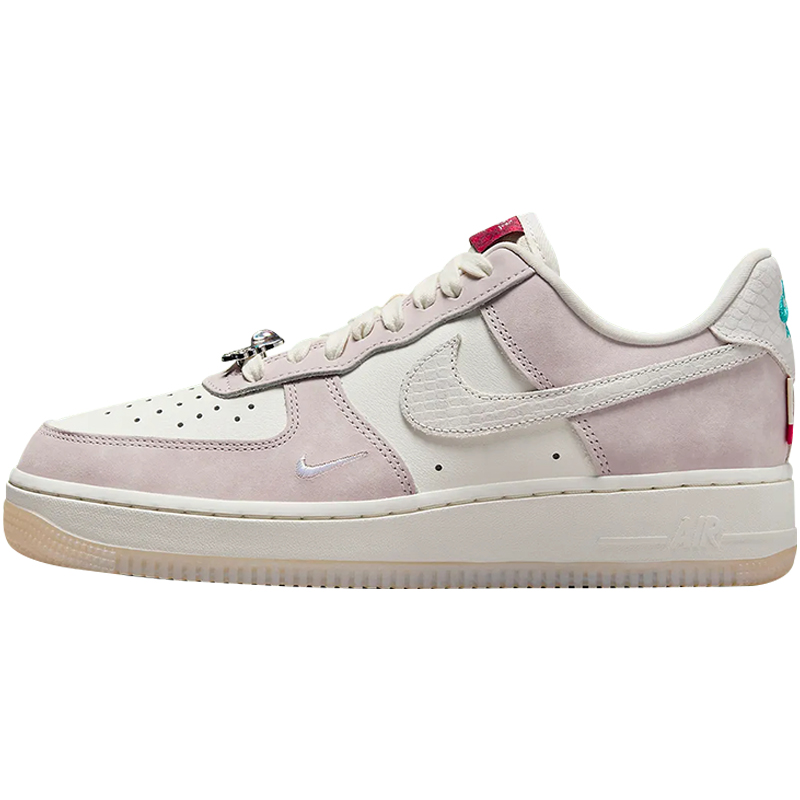 小鸿体育Nike Air Force 1 Low AF1龙年 米粉色 休闲鞋FZ5066-111 - 图3